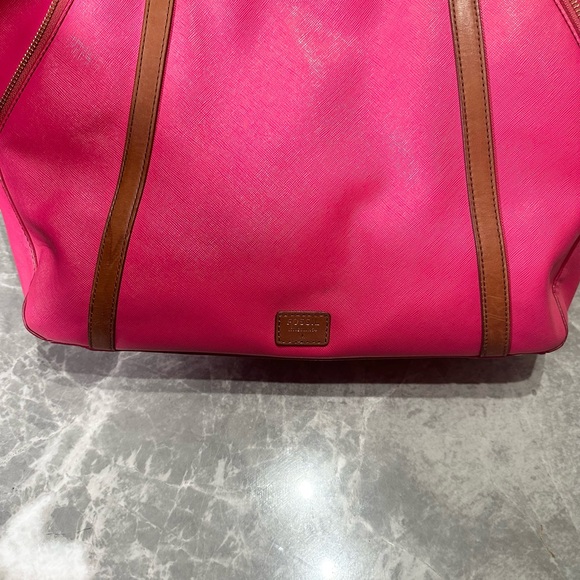 Fossil Magenta Saffiano Leather Large Tote Shoulder Handbag - Picture 5 of 8